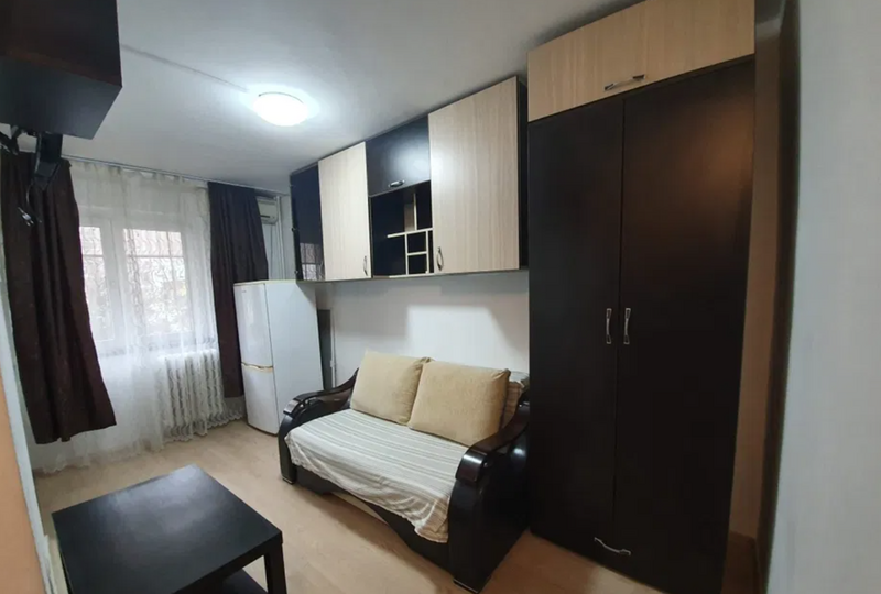 Berceni, Piata Resita,