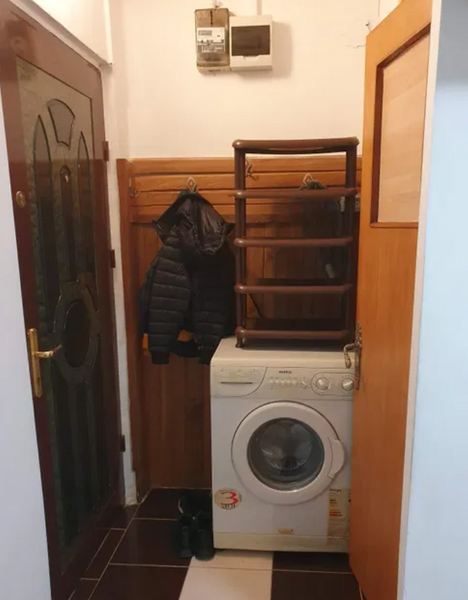 Berceni, Piata Resita,